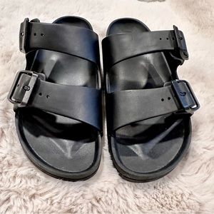 Mia Girl Women’s Black Size 9 Slip On Footbed Sandals